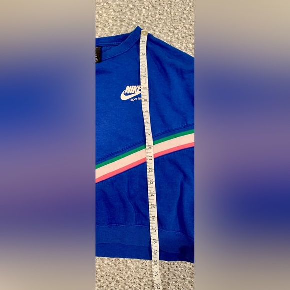 Nike Women's Blue Retro Sweatshirt with Colorful Stripes - Size S - Picture 6 of 6